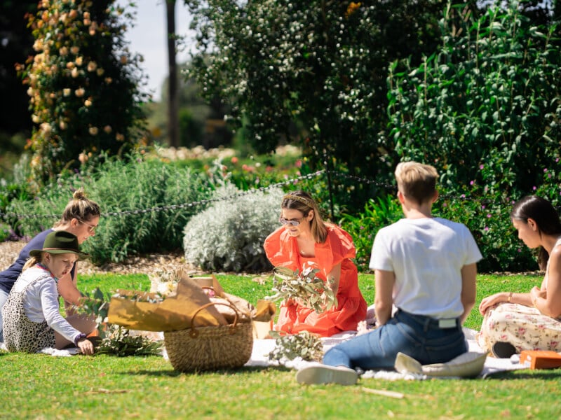 outdoor flower arranging class